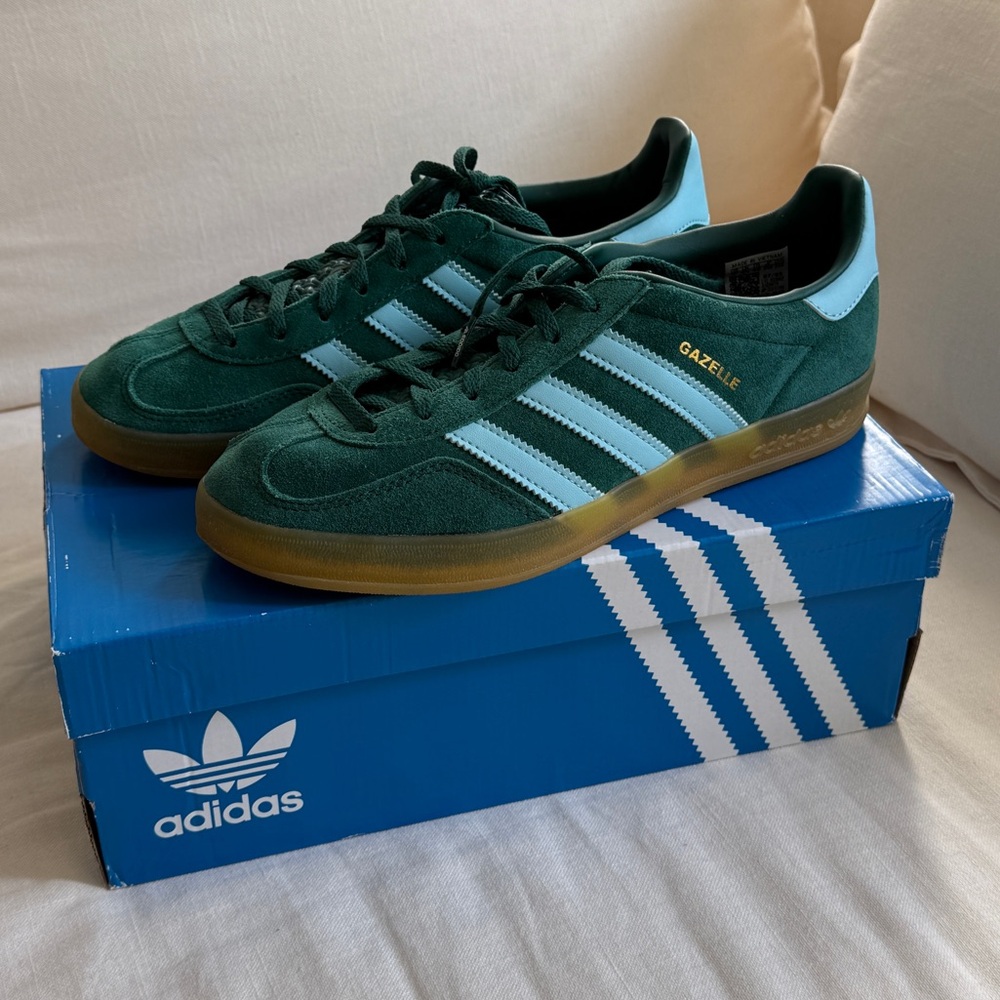 Adidas Gazelle IG9979 Collegiate Green Suede Sky Blue Like New In Box